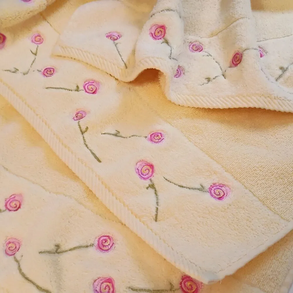 Vintage Turkish Cotton Towels Yellow Pink Embroidered Roses 2 Bath 1 Hand EUC